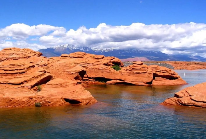 Sand Hallow Dive Along